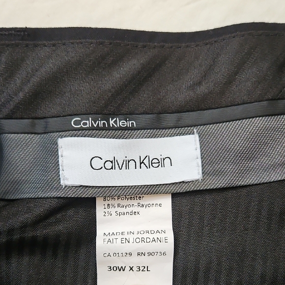 Nice Calvin Klein Elegant Black Tuxedo 38R Pants 30W X 32 L Suit - Picture 7 of 7